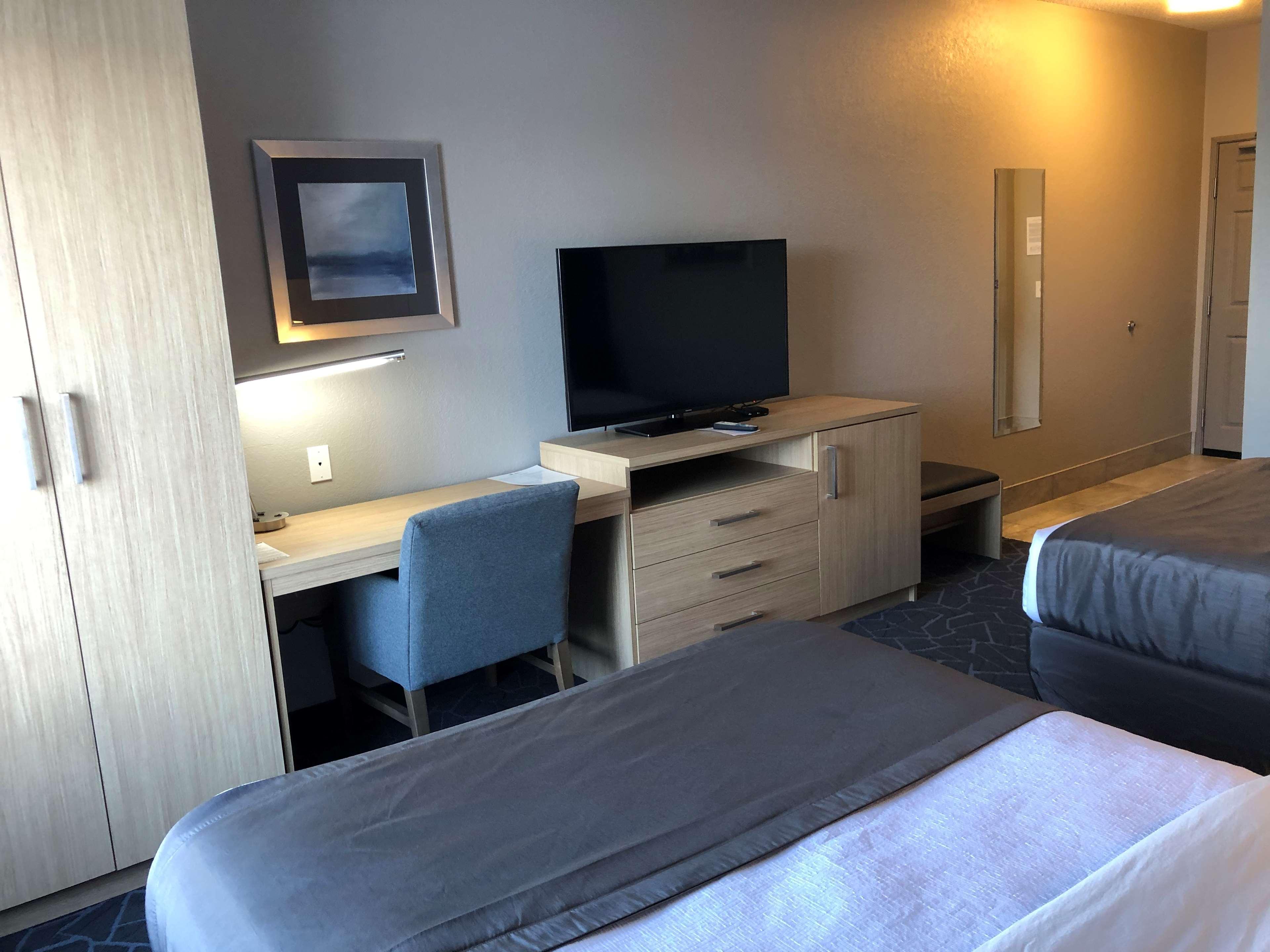 Best Western Eau Claire South Exterior photo